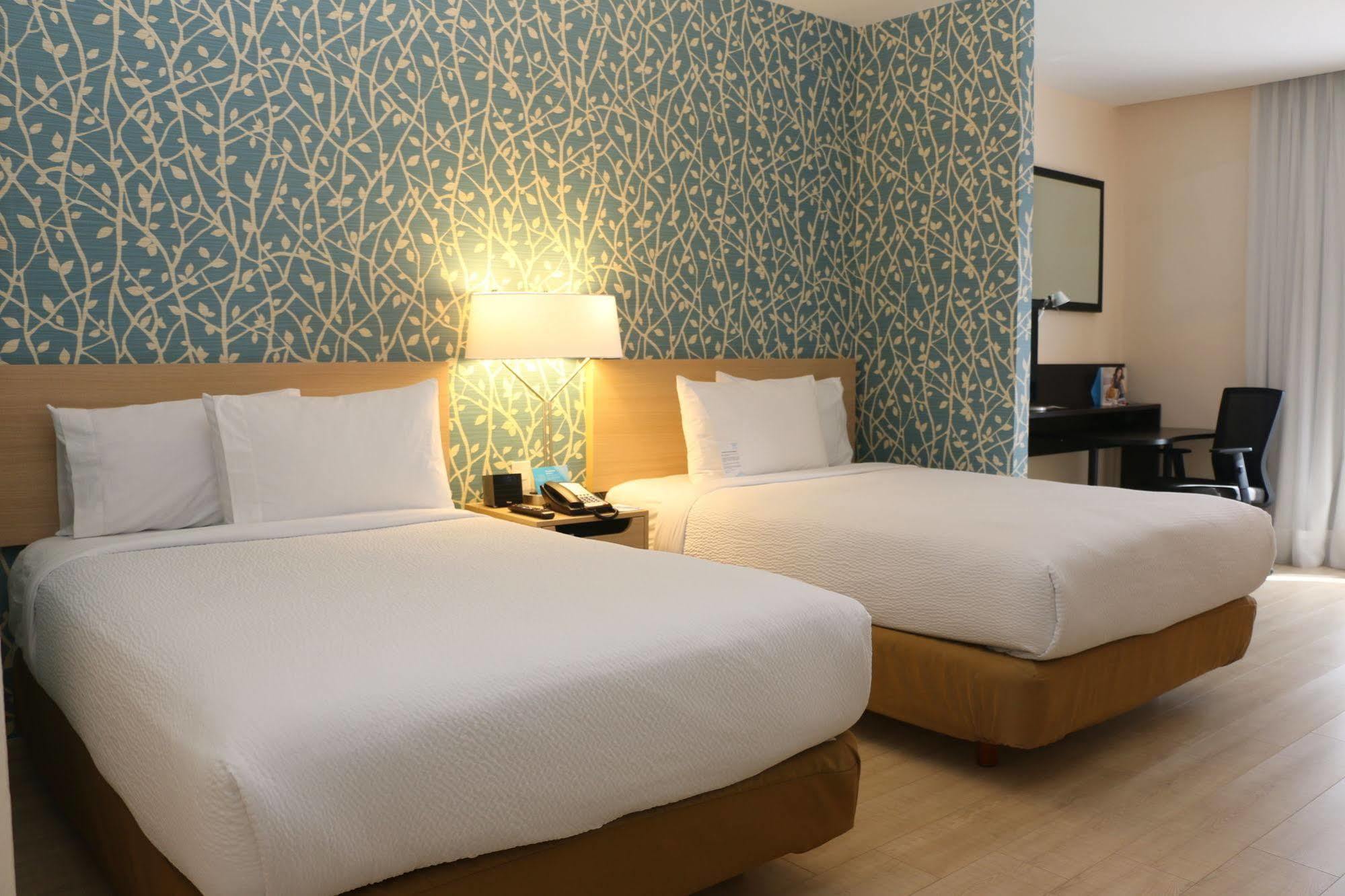 Fairfield Inn & Suites Queretaro Juriquilla El Salitre Exteriör bild