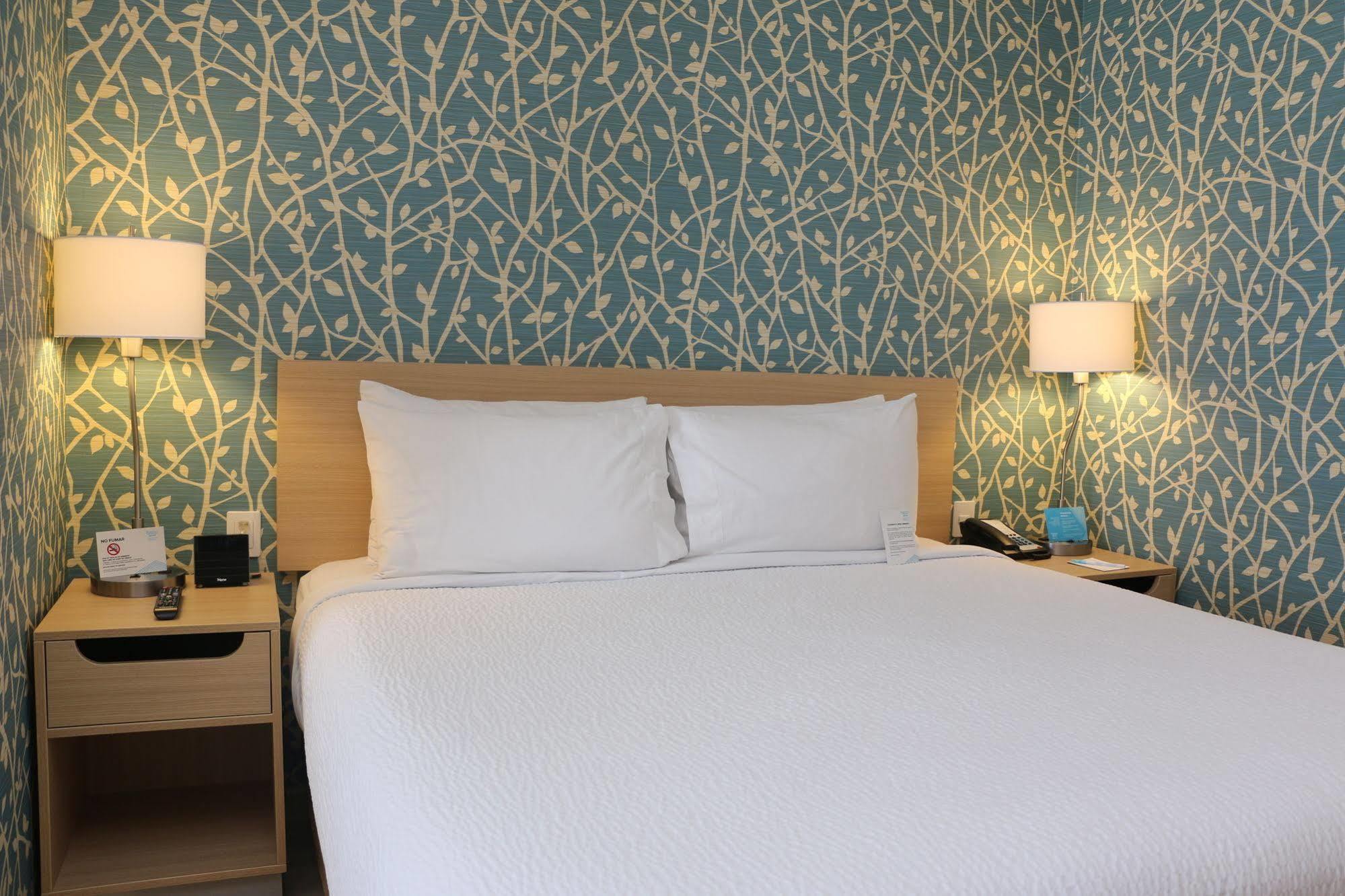 Fairfield Inn & Suites Queretaro Juriquilla El Salitre Exteriör bild